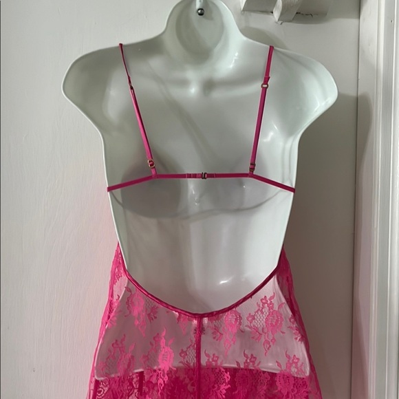 Victoria's Secret Pink Lace Chemise with Plunging V-Neck - Picture 3 of 8